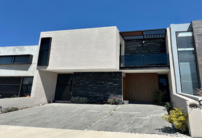 Foto de inmueble en Cañadas del Bosque, Col. Bosque Monarca C.P. 58350, Morelia