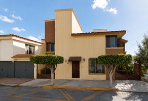 Foto de inmueble en Dr. Juan N. Navarro, Col. Chapultepec Oriente C.P. 58260, Morelia