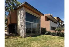 Foto de inmueble en Sin nombre de calle, Col. Montaña Monarca I C.P. 58350, Morelia