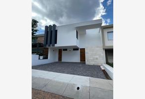 Foto de inmueble en PUERTA SUR #S/N, Col. Puerta Tres Marías Sur C.P. 58254, Morelia