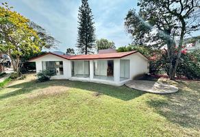 Foto de inmueble en Km 14.5, Casa 25, Fraccionamiento El Paraje, Cuernavaca-Cuautla, 62573 Jiutepec, Mor., Col. Apatlaco C.P. 62573, Jiutepec