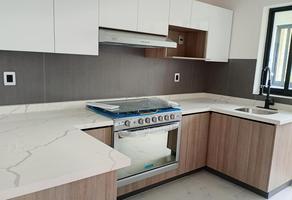 Foto de inmueble en 2a cerrada de Abraham Zepeda, Col. Bellavista C.P. 62140, Cuernavaca