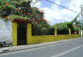 Foto de inmueble en Alvaro Obregon, Col. Cuernavaca Centro C.P. 62000, Cuernavaca