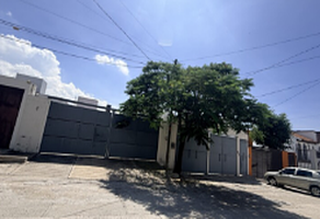 Foto de inmueble en AV LOMA DEL TZOMPANTLE, Col. Lomas de Zompantle C.P. 62157, Cuernavaca