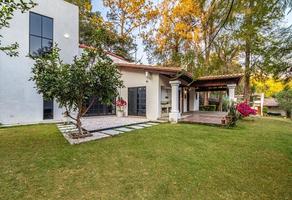 Foto de inmueble en Av Nacional, Col. Santa María Ahuacatitlán C.P. 62100, Cuernavaca