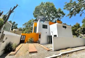Foto de inmueble en , Col. Santa María Ahuacatitlán C.P. 62100, Cuernavaca