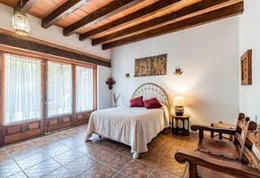 Foto de inmueble en San Lorenzo, Col. Santo Domingo C.P. 62520, Tepoztlán
