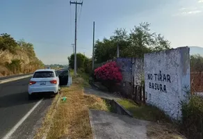 Foto de inmueble en Sin nombre de calle #0, Col. Tequesquitengo C.P. 62915, Jojutla