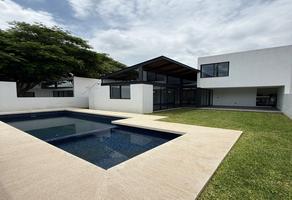 Foto de inmueble en TLAYACAPAN, Col. Tlayacapan Centro C.P. 62540, Tlayacapan