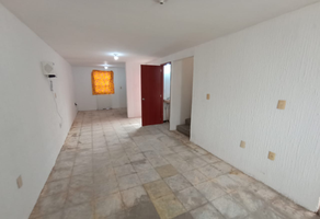 Foto de inmueble en  Cerrada Laguna De San  Cristóbal Mz. 6 Lt. 10 Casa 68, Fraccionamiento Geovillas de Terrenova Tepex, Col. Geovillas de Terranova 1a Sección C.P. 55883, Acolman