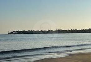 Foto de inmueble en PLAYA DEL REY null, Col. La Playita C.P. 63744, San Blas