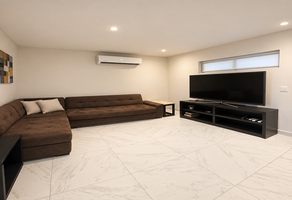 Foto de inmueble en Av. Miguel Alemán, Col. Almacentro C.P. 66637, Apodaca