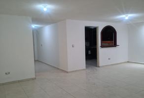 Foto de inmueble en Emperador 1726, Jardines de Nueva Lindavista, Col. Arboledas Nueva Lindavista C.P. 67129, Guadalupe