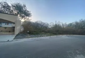 Foto de inmueble en Sin nombre de calle, Col. Bosque Residencial C.P. 67340, Santiago