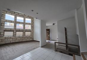 Foto de inmueble en Varas, Col. Bosquencinos C.P. 64979, Monterrey