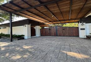 Foto de inmueble en Lomas, Col. Bosques de las Lomas C.P. 67324, Santiago