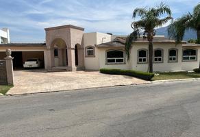 Foto de inmueble en Ave. Portal del Huajuco, Col. Cortijo del Río C.P. 64890, Monterrey