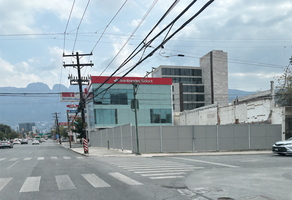 Foto de inmueble en , Col. Del Valle C.P. 66220, San Pedro Garza García