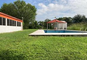 Foto de inmueble en Quinta EN Venta Pesqueria NL, Col. Dulces Nombres C.P. 66670, Pesquería