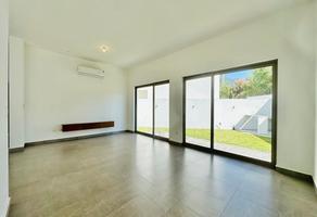 Foto de inmueble en , Col. El Uro C.P. 64986, Monterrey