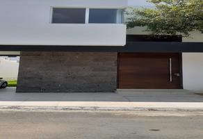 Foto de inmueble en Carretera Nacional, Col. Fraccionamiento Cumbres de Santiago C.P. 67303, Santiago