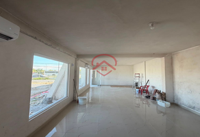 Foto de inmueble en Reynosa, Col. Hacienda Santa Lucia C.P. 67250, Juárez