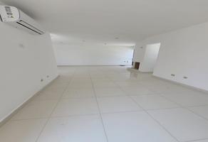 Foto de inmueble en , Col. Jardines de San Jerónimo C.P. 64632, Monterrey
