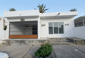 Foto de inmueble en Pablo Livas, Col. La Playa C.P. 67180, Guadalupe