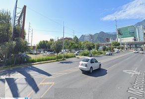 Foto de inmueble en Lazaro Cardenas, Col. Lázaro Cárdenas C.P. 64269, Monterrey