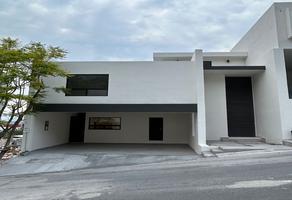 Foto de inmueble en Paseo de los Cenizos, Col. Los Cenizos C.P. 66196, Santa Catarina