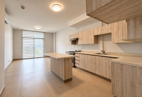 Foto de inmueble en Av. Moises Saenz, Col. Mitras Centro C.P. 64460, Monterrey