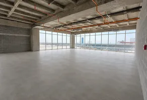 Foto de inmueble en Av. Fundidora #S/N, Col. Monterrey Centro C.P. 64000, Monterrey