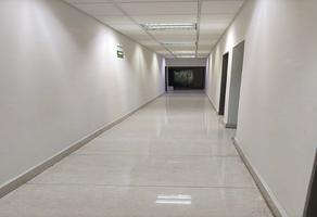 Foto de inmueble en Miguel Hidalgo y Costilla, Col. Obispado C.P. 64060, Monterrey