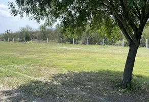 Foto de inmueble en Sin nombre de calle, Col. PEMEX Refinería C.P. 67488, Cadereyta Jiménez