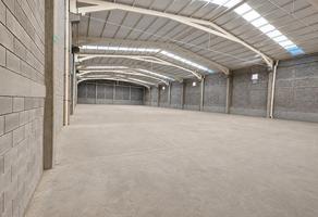 Foto de inmueble en Bodega de 1,470 m2 / Av. Luis Donaldo Colosio, Col. San Gilberto C.P. 66369, Santa Catarina
