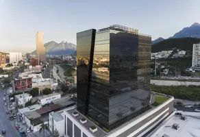Foto de inmueble en AV. SAN JERONIMO #880, Col. San Jerónimo C.P. 64640, Monterrey