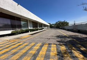 Foto de inmueble en Blvd. Gustavo Díaz Ordaz, Col. San Pedro C.P. 66215, San Pedro Garza García