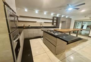 Foto de inmueble en 5 de Mayo Pte.  al 100 #100, Col. Santa Tais C.P. 67328, Santiago