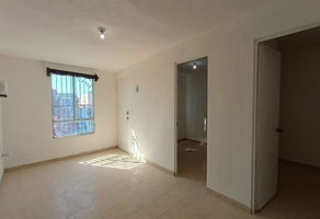 Foto de inmueble en LOTE DE TERRENO MARCADO CON EL NUMERO 13 (TRECE) DE LA MANZANA 81 (OCHENTA Y UNO) CATASTRALMENTE 393, Col. Valle del Roble C.P. 67458, Cadereyta Jiménez