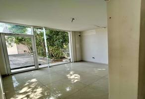 Foto de inmueble en Ave Eugenio Garza sada, Col. Villa los Pinos C.P. 64770, Monterrey