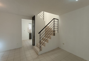 Foto de inmueble en LOTE DE TERRENO CON NUMERO 28 (CATASTRAL 30) DE LA MANZANA 44 (CATASTRAL 32) FRACCIONAMIENTO VILLAS , Col. Villas de la Hacienda C.P. 67288, Juárez