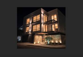 Foto de inmueble en Manuel Doblado, Col. Zona Palo Blanco C.P. 66230, San Pedro Garza García