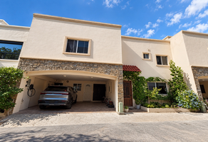Foto de inmueble en , Col. Zona Valle Oriente C.P. 66278, San Pedro Garza García