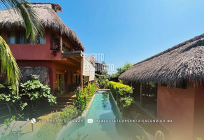 Foto de inmueble en puerto, Col. Santa Maria Colotepec C.P. 70937, Santa María Colotepec