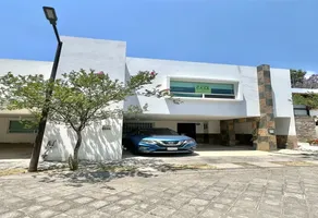 Foto de inmueble en  Boulevard Forjadores de Puebla #Cruz del Sur, Col. Bello Horizonte C.P. 72170, Puebla