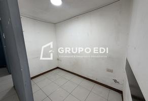 Foto de inmueble en Boulevard Atlixco 2906, Col. Esmeralda C.P. 72400, Puebla