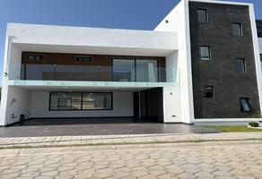Foto de inmueble en CALLE APIZACO 3 LOMAS DE ANGELOPOLIS, Col. Galeotitla C.P. 72828, San Andrés Cholula