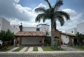 Foto de inmueble en Boulevard Atlixcáyotl #6246, Col. La Misión C.P. 72840, San Andrés Cholula