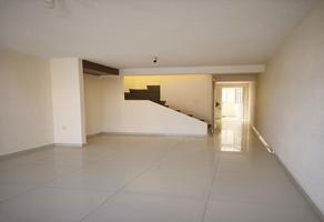 Foto de inmueble en 14 sur, Col. Los Héroes de Puebla C.P. 72590, Puebla