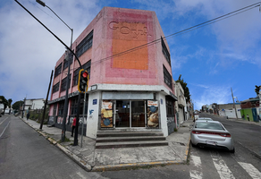 Foto de inmueble en Cto.Juan Pablo II y calle 2 sur, Col. San Baltazar Campeche C.P. 72550, Puebla